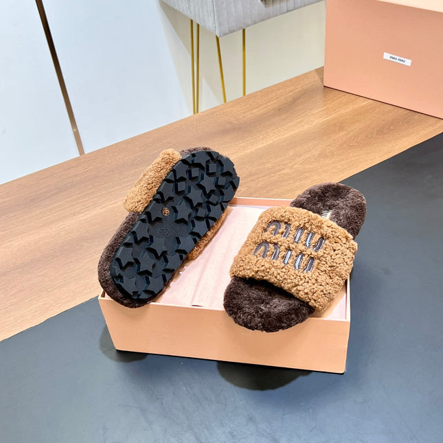 WOOL SLIPPER PEANUT AND CHOCOLATE