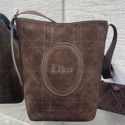 DIOR 26S MEDAILLON BUCKET BAG 34 IN BROWN SUEDE SILVER HARDWARE