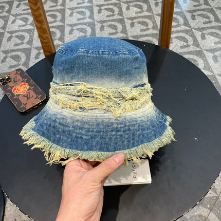 BUCKET HAT IN CLASSIC BLUE DENIM 226590