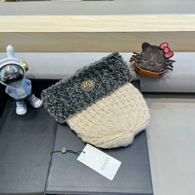 BEANIE HAT IN BEIGE WOOL AND FLEECE 399547