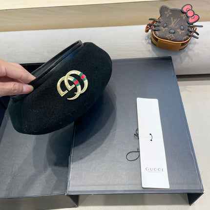BERET HAT IN BLACK WOOL 406886