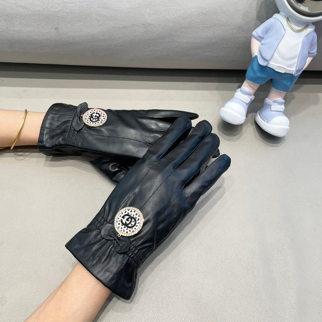 CLASSIC TOUCHSCREEN GLOVES IN BLACK SHEEPSKIN 427387