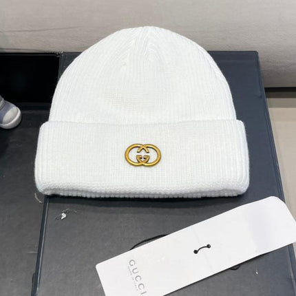 BEANIE HAT IN WHITE WOOL 433459