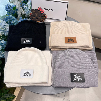 SET CLASSIC SCARF AND HAT IN BEIGE RABBIT WOOL 434625