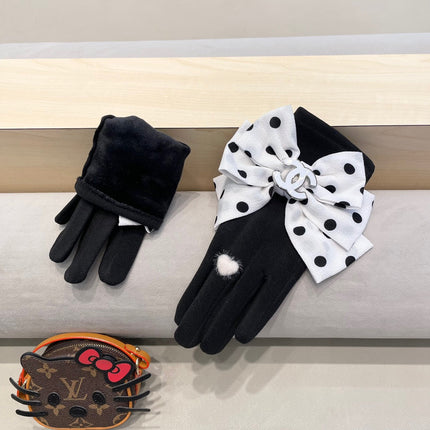 GLOVES IN BLACK MIX WHITE WOOL 454572