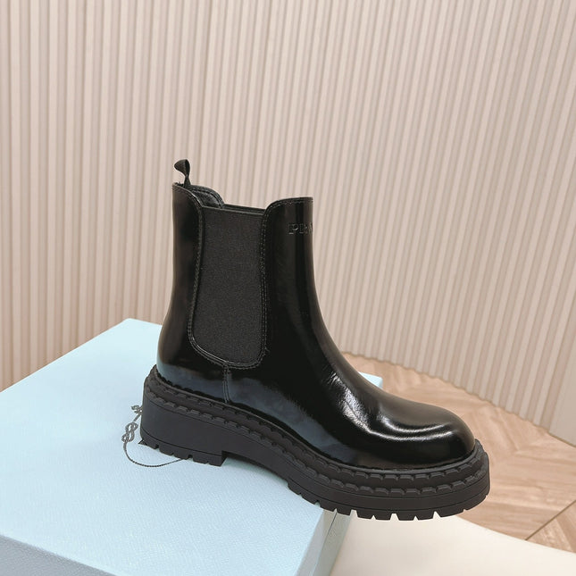 PRA BRUSHED BOOTIES GLOSSY BLACK CALFSKIN