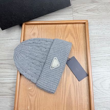 PRADA 26S BEANIE HAT 551252