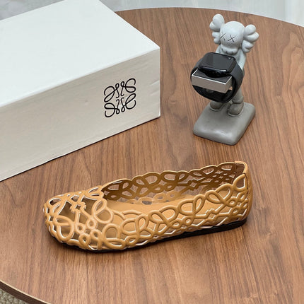 LOEWE 26S ANAGRAM CUT OUT BALLET FLATS IN TAN BROWN CALFSKIN