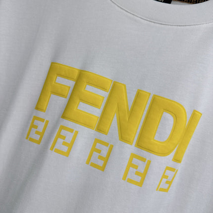 FENDI 26S SHORT SLEEVE T-SHIRT 093