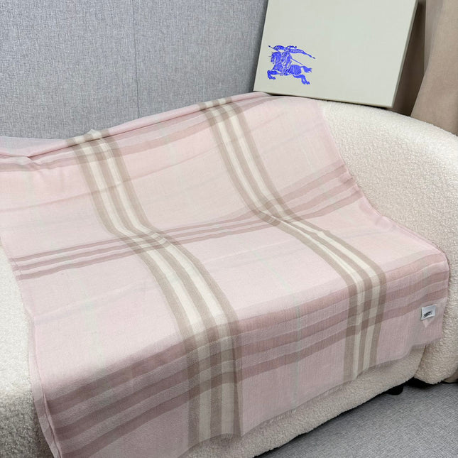 BURBERRY 26S SCARF 220 IN CASHMERE AND SILK 515719