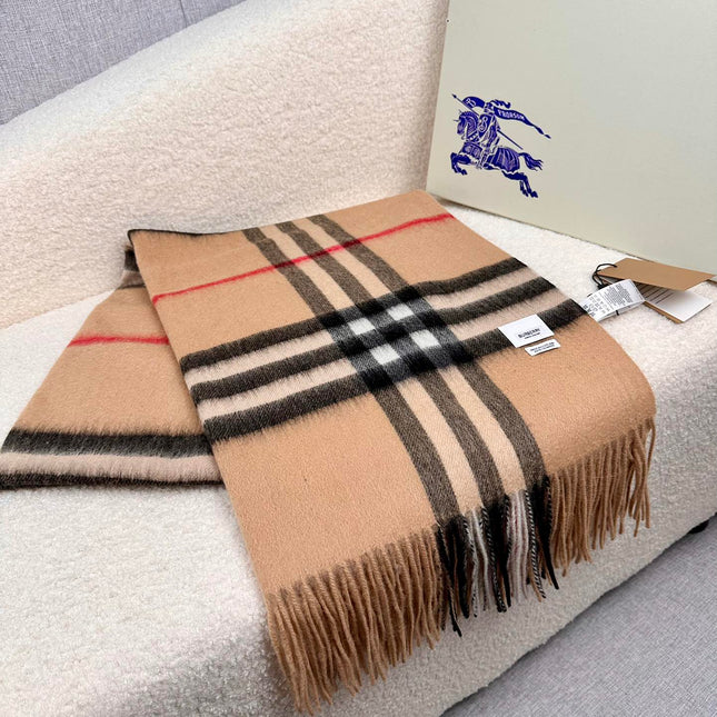 BURBERRY 26S SCARF 200 IN CASHMERE 515727