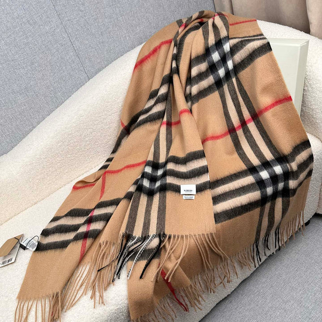 BURBERRY 26S SCARF 200 IN CASHMERE 515727