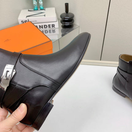 WOMEN'S NEO ANKLE BOOT IN BLACK CALFSKIN