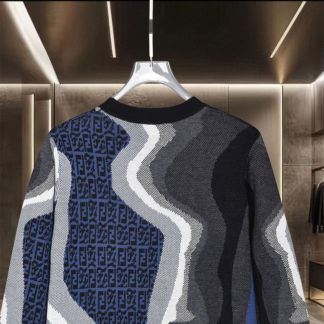FENDI 26S LONG-SLEEVE CREWNECK KNIT SWEATER 599