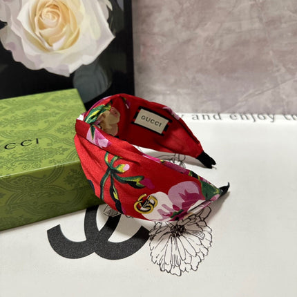 HAIRBAND IN RED FLORAL SILK 252675