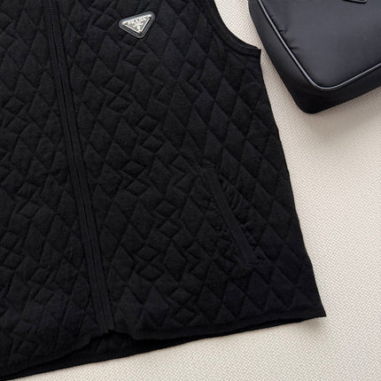 PRADA 26S QUILTED ZIP-UP VEST 1202