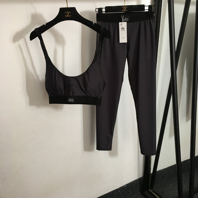 ALO 26S BAND SPORTS BRA & HIGH-WAIST LEGGINGS SET 255
