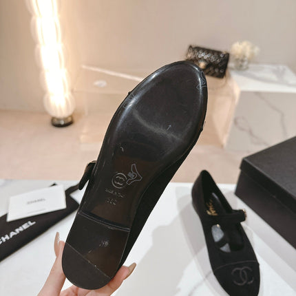 mary jane flat black corduroy