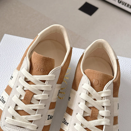 DIOR 26S LOW TOP LACE UP SNEAKERS IN TAN BROWN AND LIGHT GRAY SUEDE