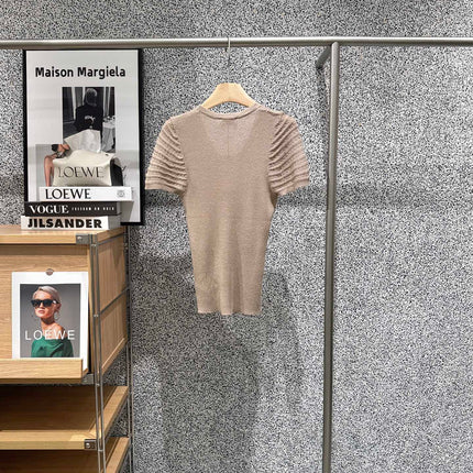 CELINE 26S V-NECK SHORT-SLEEVE KNIT TOP 548