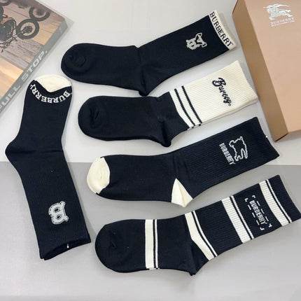 BURBERRY 26S CREW SOCKS 419288 (1 BOX)