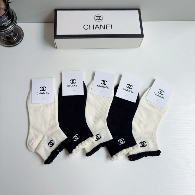 CHANEL 26S ANKLE SOCKS 405350 (1 BOX)