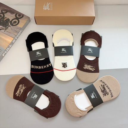 BURBERRY 26S NO-SHOW SOCKS 405313 (1 BOX)