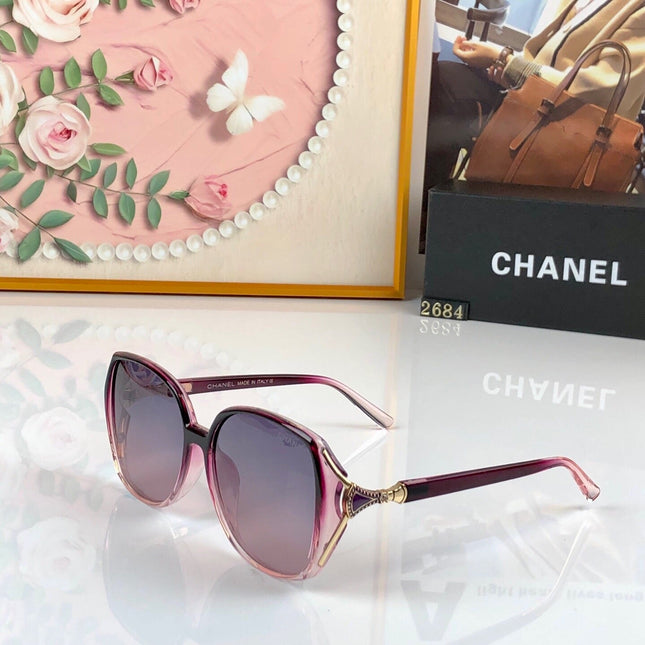 CHANEL 26S LARGE SQUARE FRAME IN ACETATE 511806