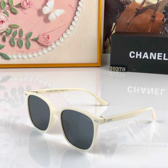 CHANEL 26S SQUARE FRAME IN ACETATE 511829