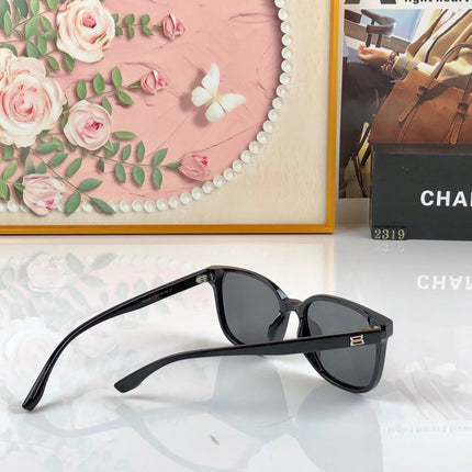 CHANEL 26S SQUARE-FRAME SUNGLASSES IN BLACK ACETATE 408396