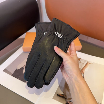GLOVES IN BLACK LAMBSKIN 462378