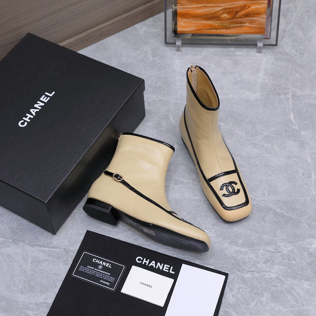 CHANEL 26S ANKLE BOOTS IN BEIGE CALFSKIN WITH BLACK PATENT LEATHER TRIM AND CC LOGO ON TOE CAP