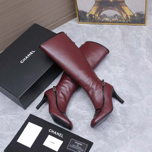CHANEL 26S KNEE HIGH BOOTS 80 MM  IN BURGUNDY CALFSKIN WITH BLACK PATENT LEATHER TRIM AND CC LOGO ON TOE CAP