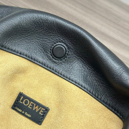 LOE MEDIUM 30 FLAMENCO PURSE BUCKET IN BLACK LAMBSKIN