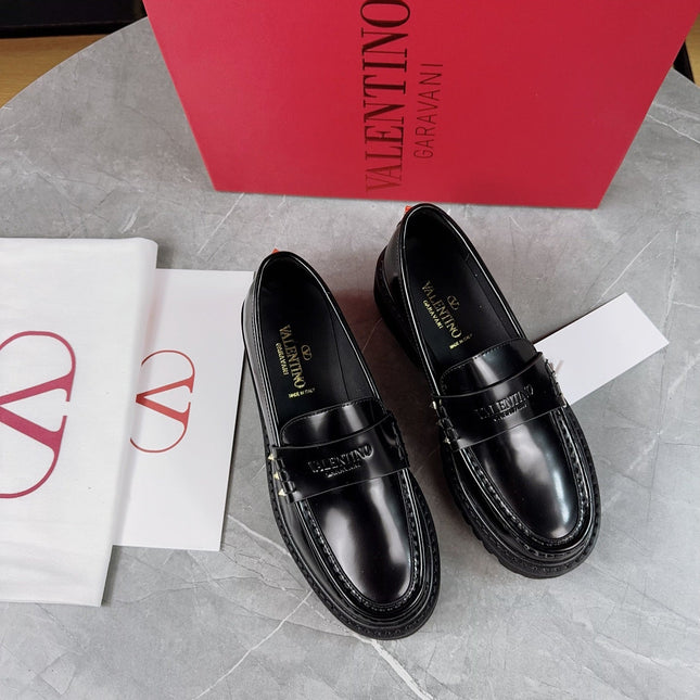 VALENTINO 26S PLATFORM LOAFERS IN BLACK CALFSKIN
