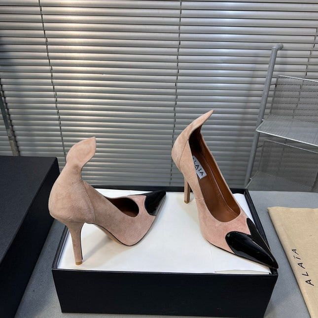 ALAIA HIGH PUMPS 10CM IN ALMOND BEIGE SUEDE MIX BLACK CALFSKIN