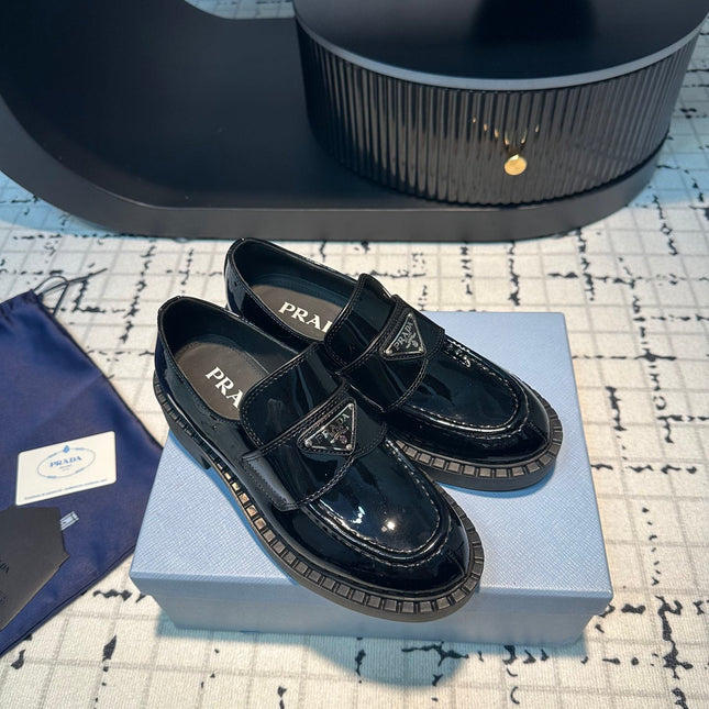 PRA SCHOCOLATE BRUSHED LOAFERS GLOSSY BLACK CALFSKIN