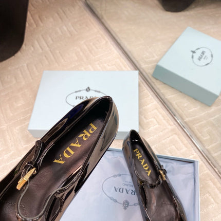 MARY JANE FLATS SQUARE TOE IN BLACK PATENT SHEEPSKIN