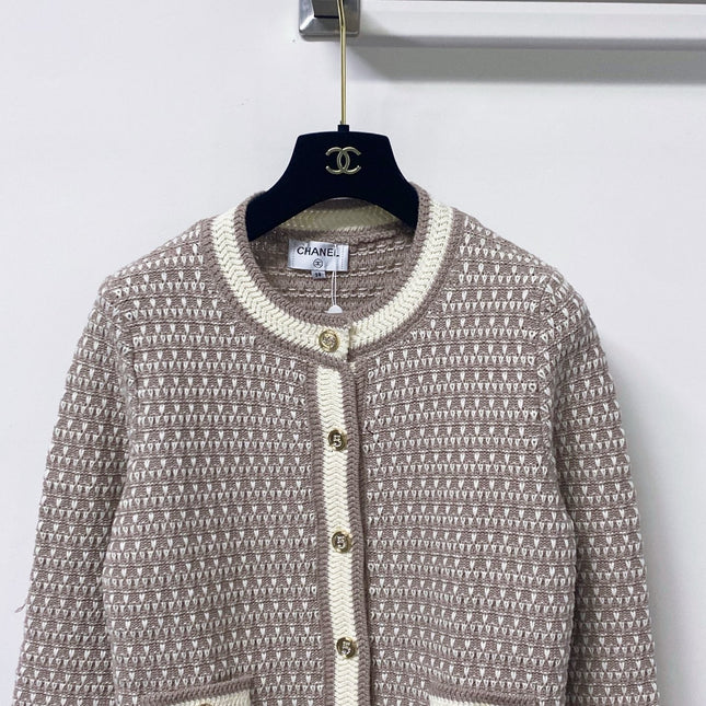 CHANEL 26S KNIT CARDIGAN 1681