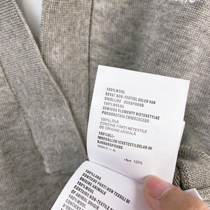 PRADA 26S V-NECK KNIT TOP WITH SHIRT COLLAR 1314