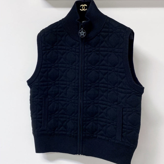 DIOR 26S DIAMOND-PATTERN KNIT VEST 1627
