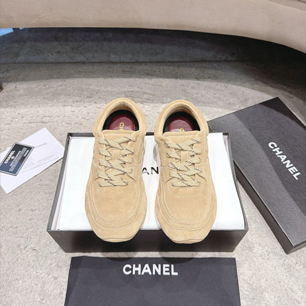 CHANEL 26S LOW TOP SNEAKERS IN LIGHT BROWN SUEDE