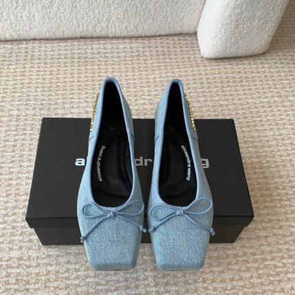 SQUARE-TOE BALLET FLAT IN LIGHT BLUE DENIM FABRIC WITH BOW