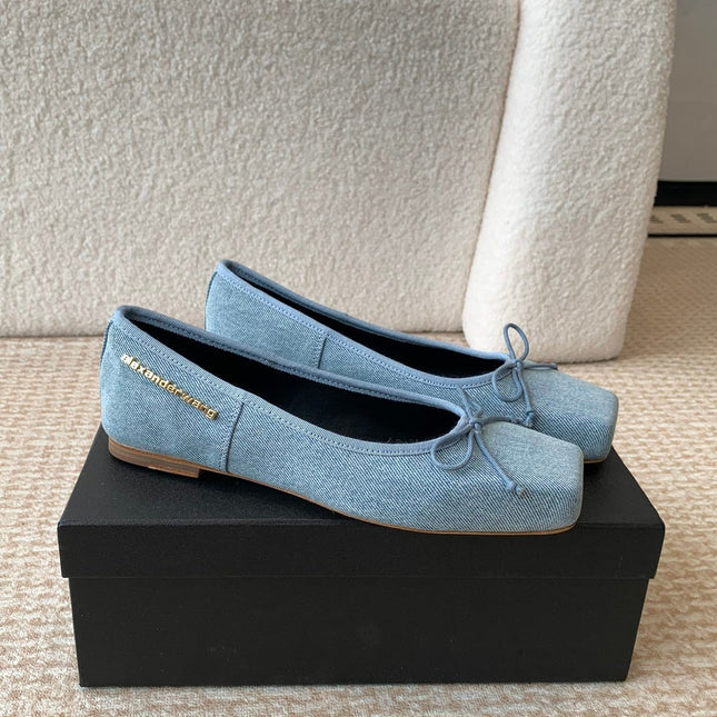 SQUARE-TOE BALLET FLAT IN LIGHT BLUE DENIM FABRIC WITH BOW