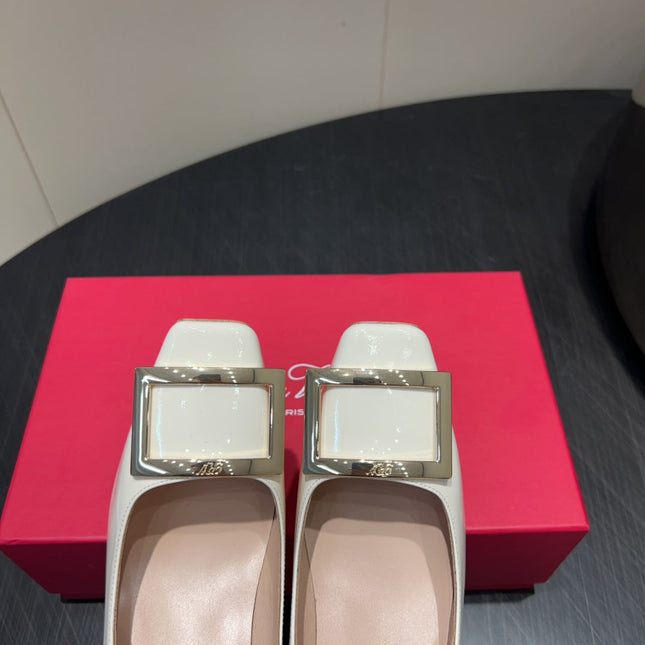 ROGER VIVIER 25S BELLE VIVIER PUMPS 70MM IN WHITE CALFSKIN GOLD BUCKLE