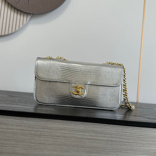 CHANEL 26S FLAP BAG 22 IN METALLIC SILVER LIZARD-EMBOSSED LEATHER