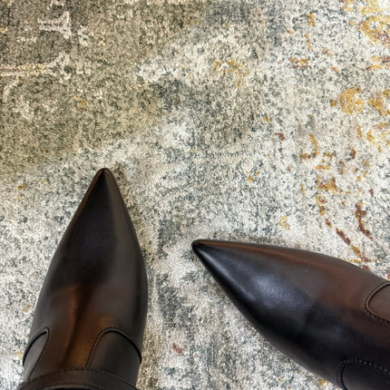 HM 26S POINTED-TOE ANKLE BOOTS 35 MM IN BLACK CALFSKIN