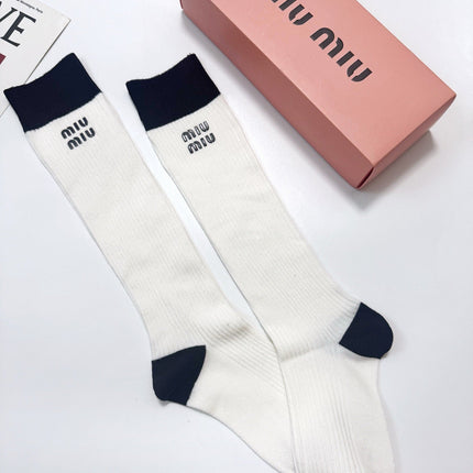 MIUMIU 26S CREW SOCKS 412442 (1 BOX)