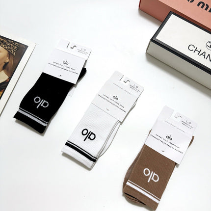 ALO 26S CREW SOCKS 421113 (1 BOX)