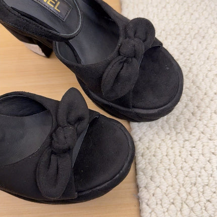 HIGH 12 CM PLATFORM SANDALS IN BLACK SUEDE